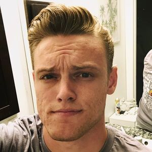 Meet your Posher, Ethan